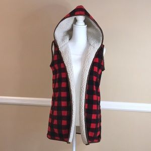 Women's Reversible, Plaid, Fleece/Sherpa vest